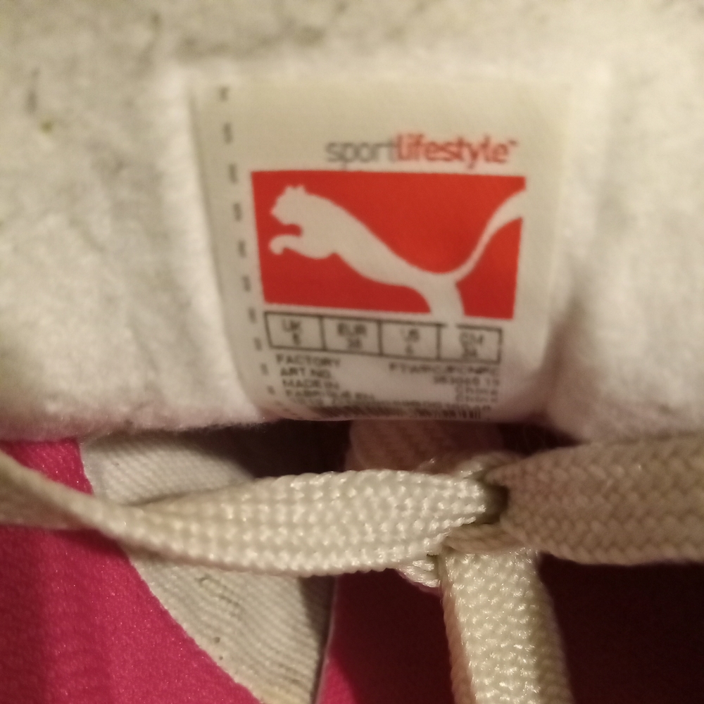 Puma - Picture 7 of 9